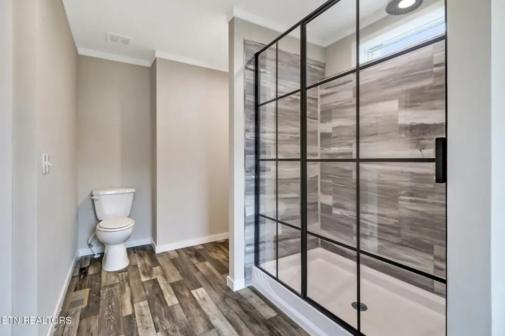 126 Pullman Lane Oneida TN 37841