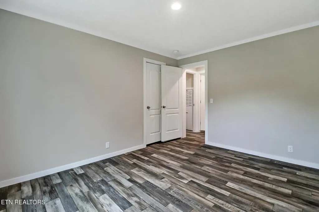 126 Pullman Lane Oneida TN 37841