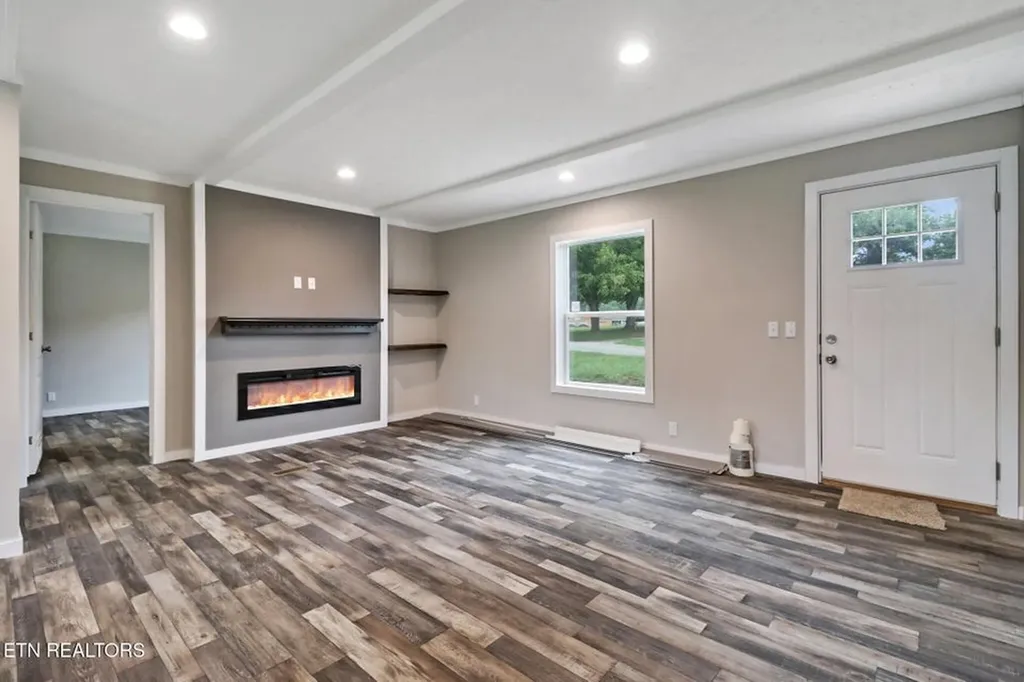 126 Pullman Lane Oneida TN 37841