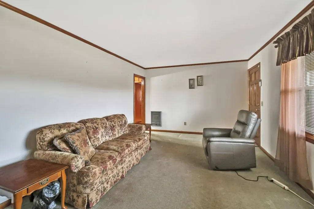 8324 Smithville Highway Mcminnville TN 37110