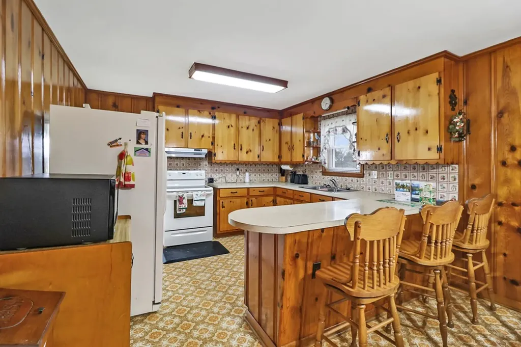 8324 Smithville Highway Mcminnville TN 37110