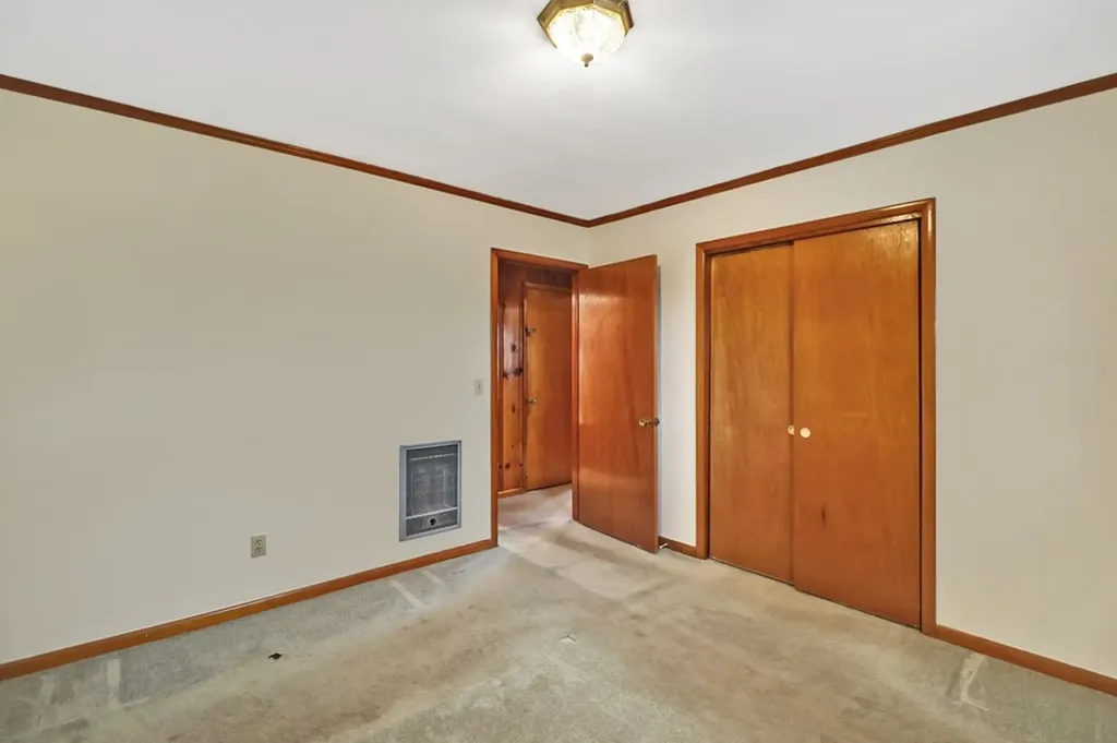 8324 Smithville Highway Mcminnville TN 37110