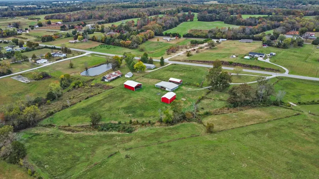 8324 Smithville Highway Mcminnville TN 37110