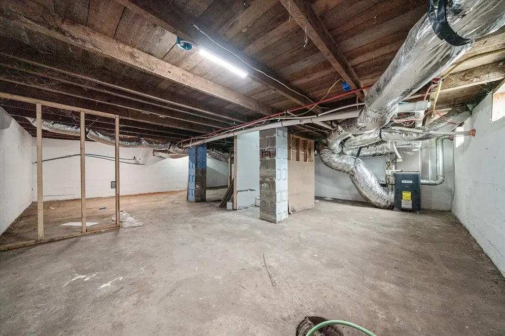 304 Airport Road Livingston TN 38570