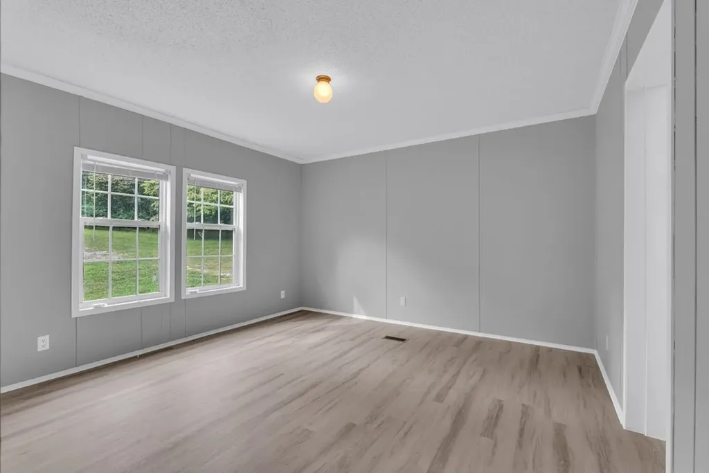 285 Middle Drive Sparta TN 38583