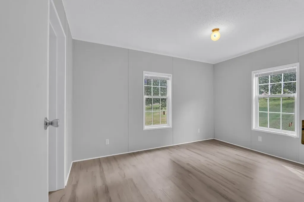 285 Middle Drive Sparta TN 38583