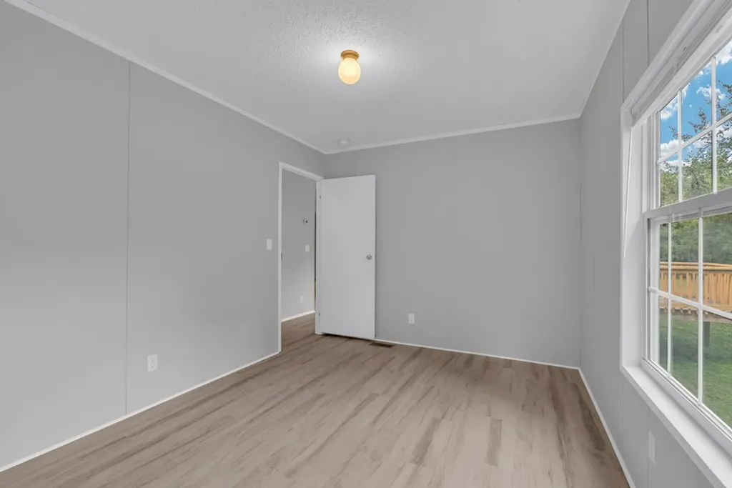 285 Middle Drive Sparta TN 38583