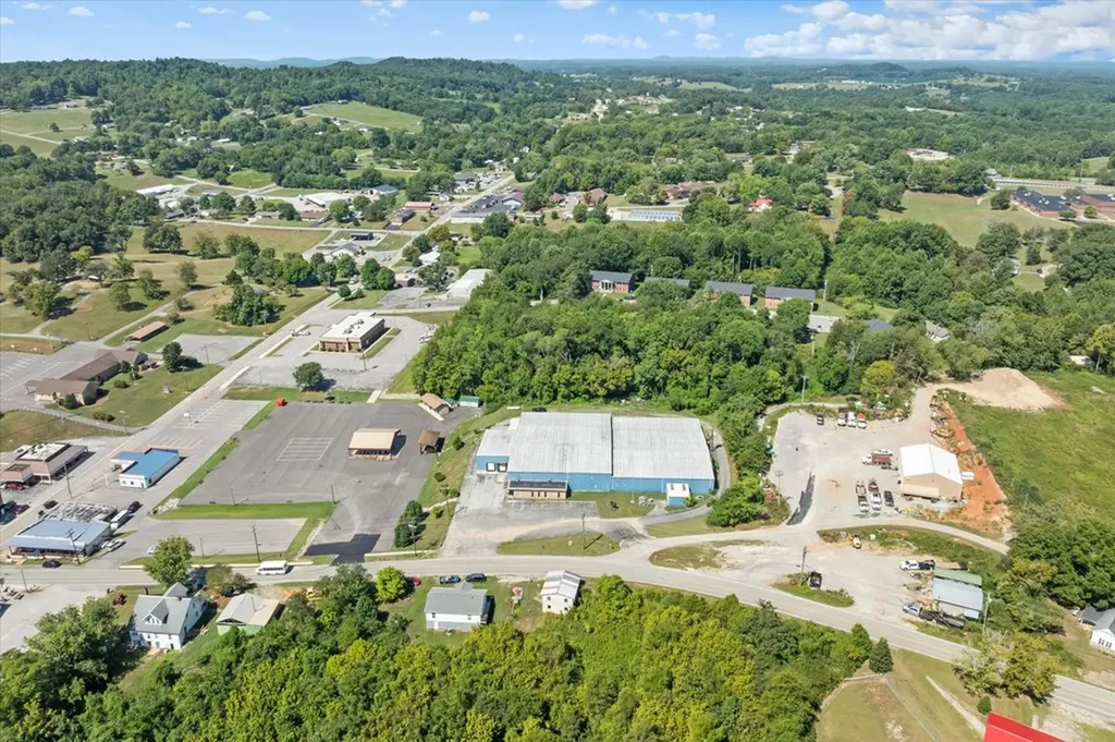 119 N Main Street Byrdstown TN 38549