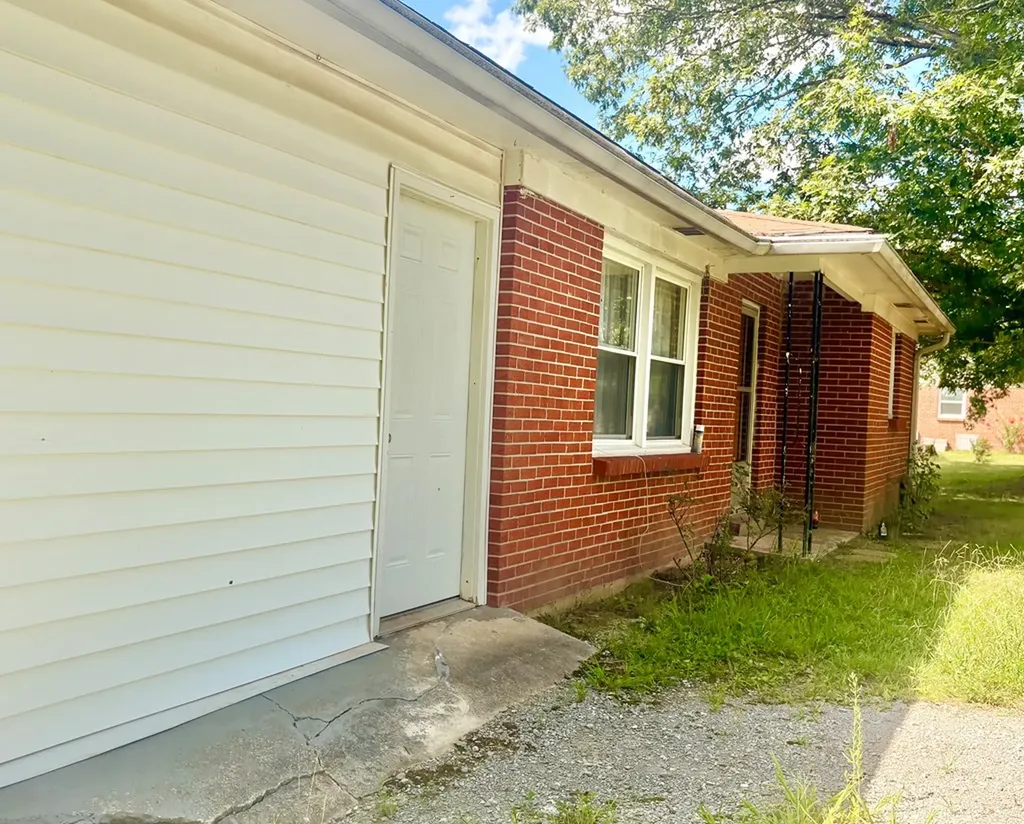 127 Simmons Road Spencer TN 38585