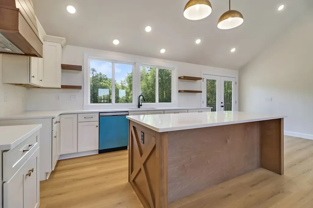 149 Falling Leaf Road Jamestown TN 38556