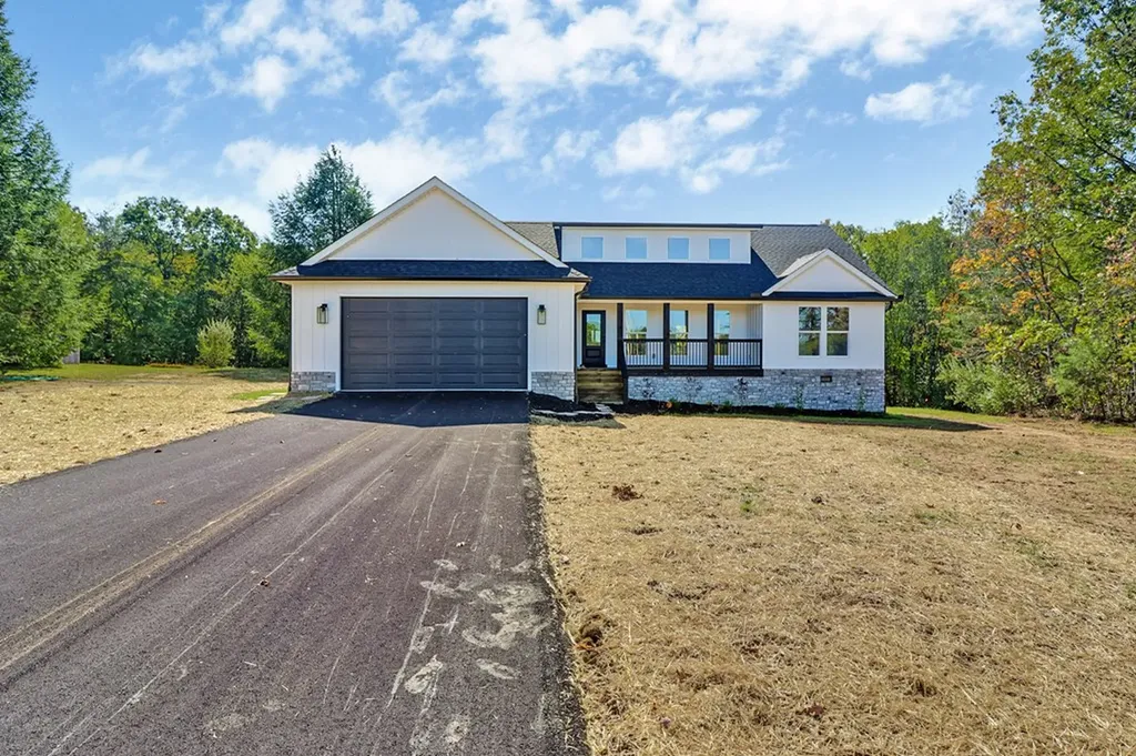 149 Falling Leaf Road Jamestown TN 38556