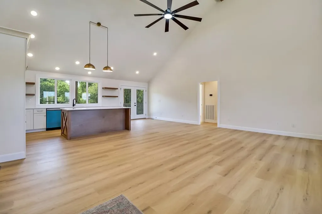 149 Falling Leaf Road Jamestown TN 38556