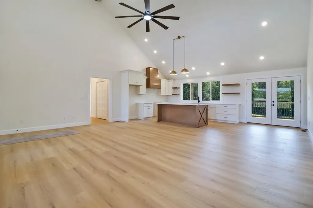 149 Falling Leaf Road Jamestown TN 38556