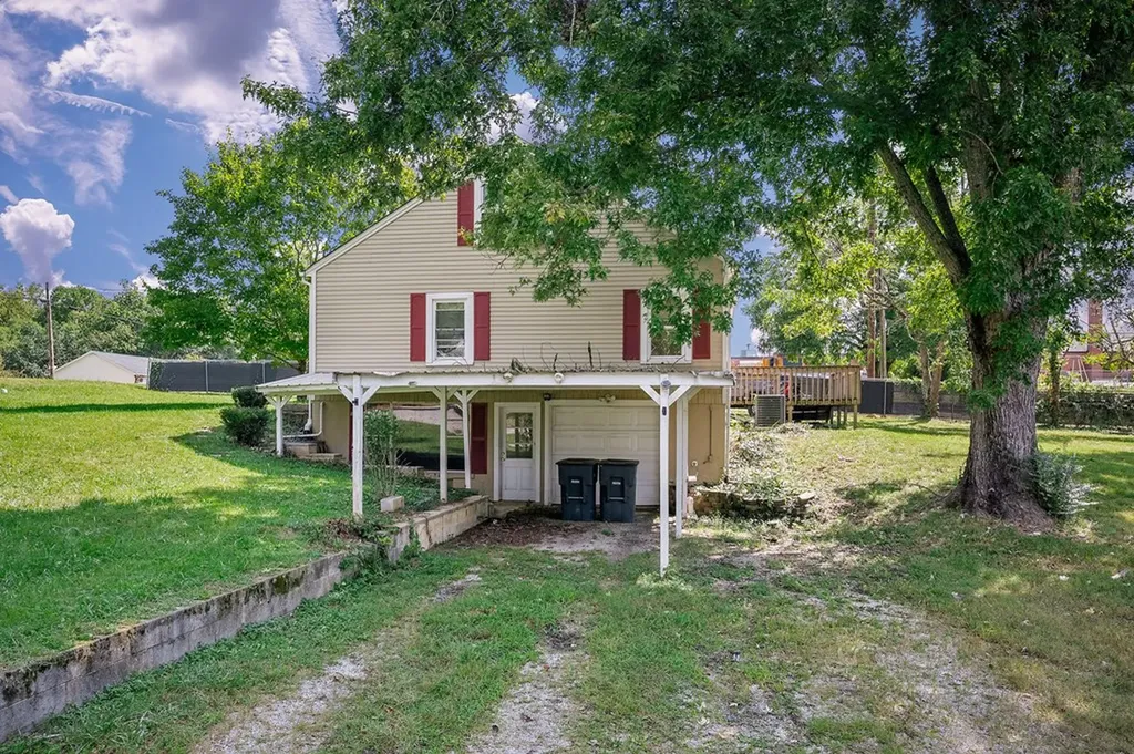 1212 Crescent Drive Cookeville TN 38501-1511