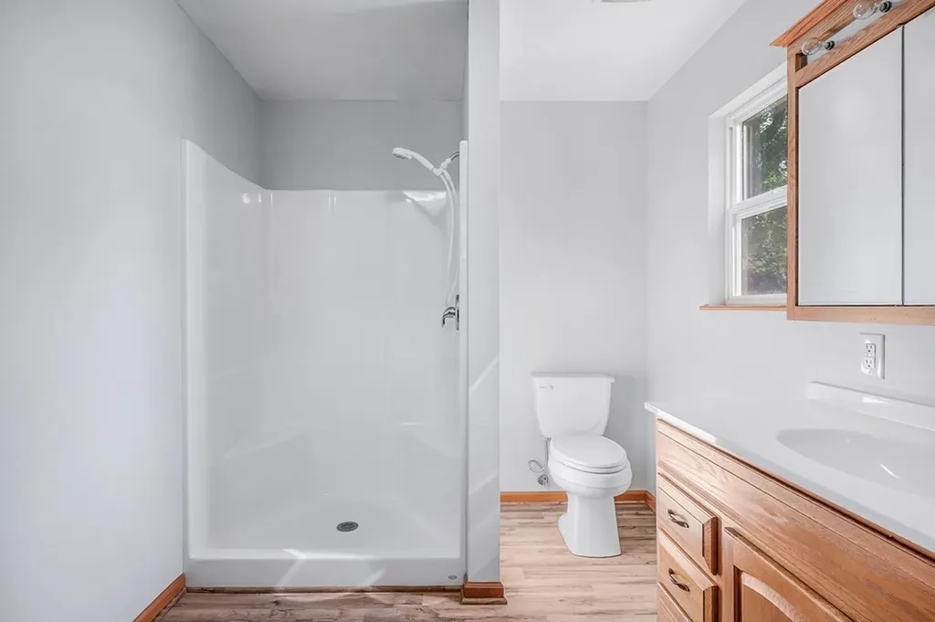 220 220 Higginbotham Road Mcminnville TN 37110