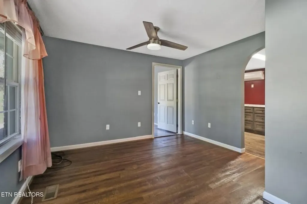 1271 Gouldstown Road Jamestown TN 38556-6387