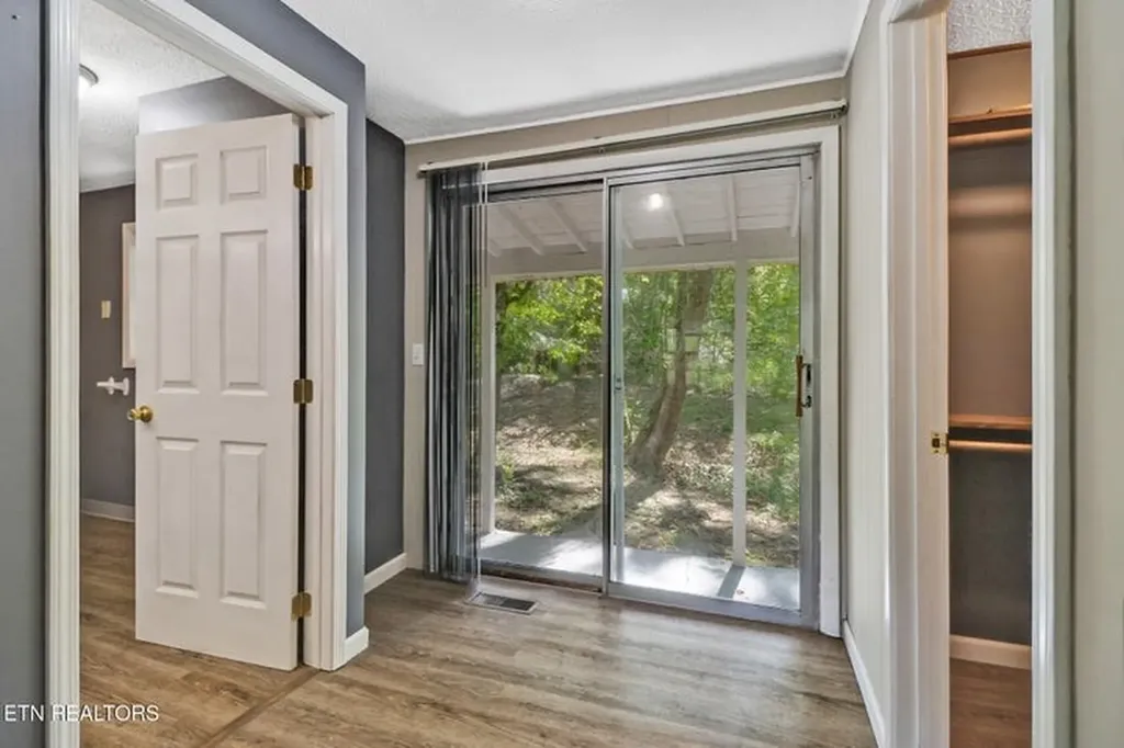 1271 Gouldstown Road Jamestown TN 38556-6387