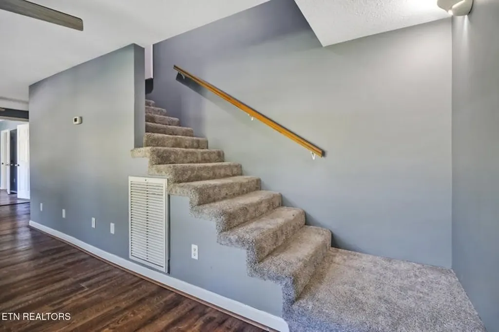 1271 Gouldstown Road Jamestown TN 38556-6387