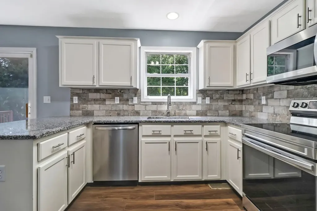 265 Addi Lane Oneida TN 37841