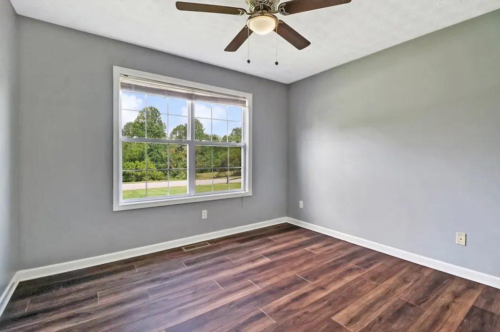 265 Addi Lane Oneida TN 37841