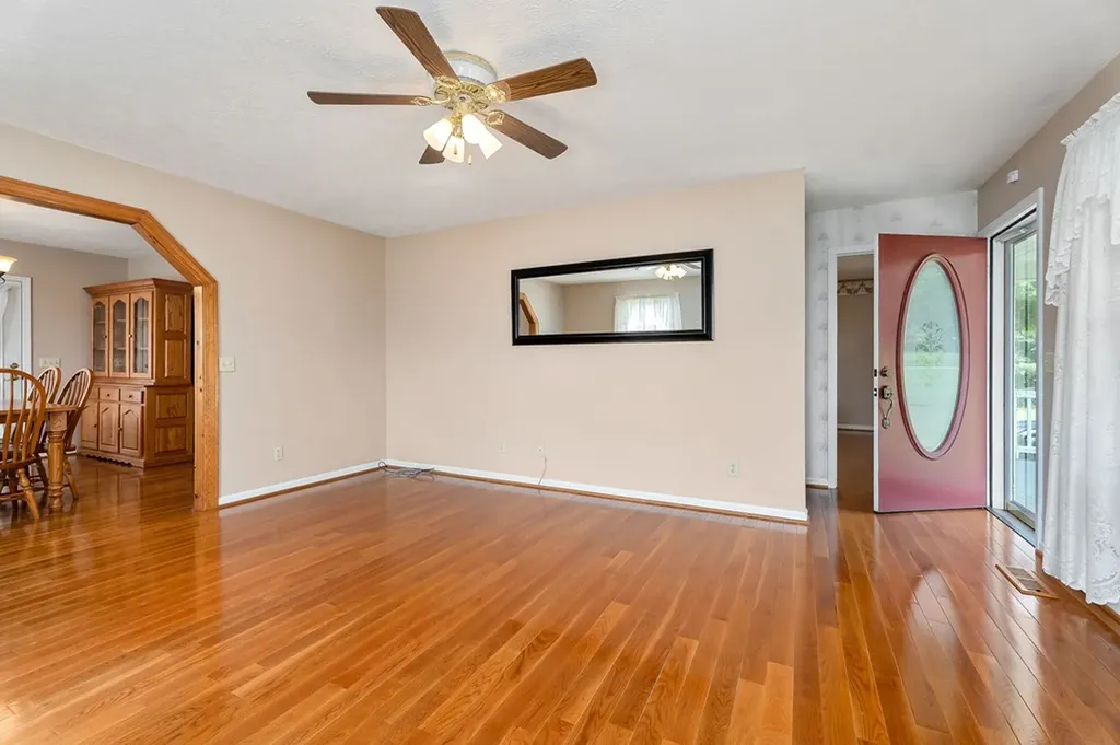 106 Swallows Lane Cookeville TN 38506