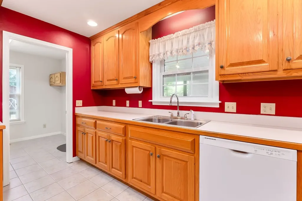 106 Swallows Lane Cookeville TN 38506