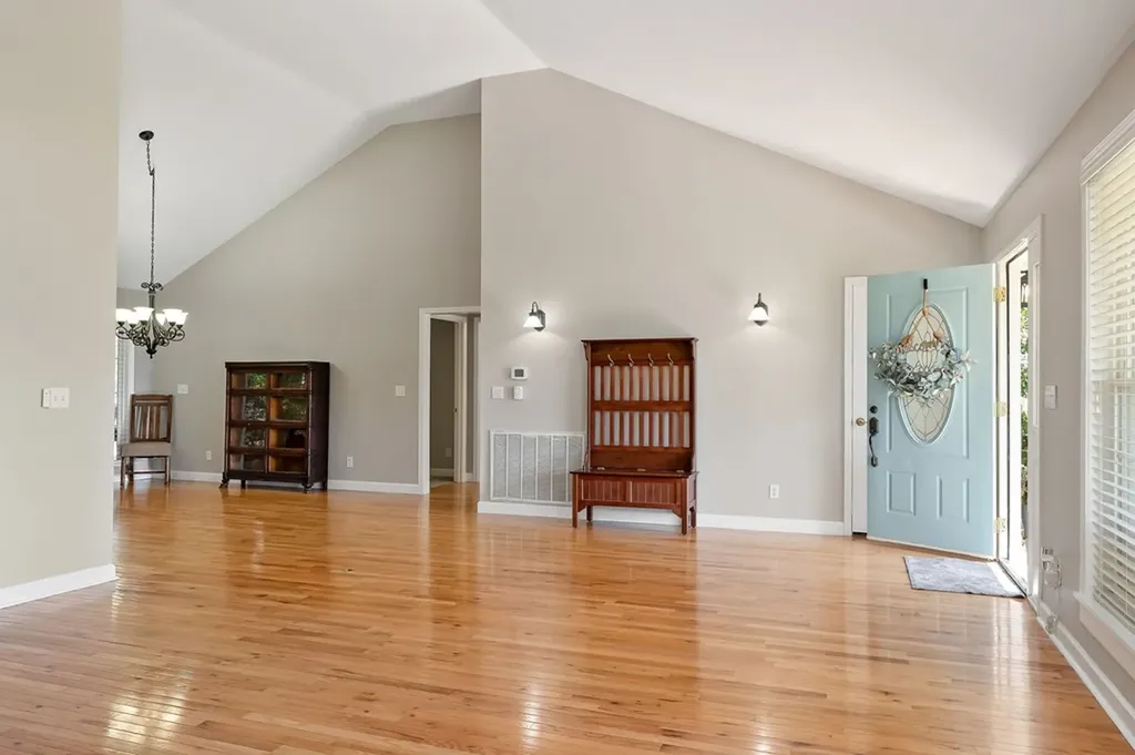 2598 Nova Circle Cookeville TN 38501