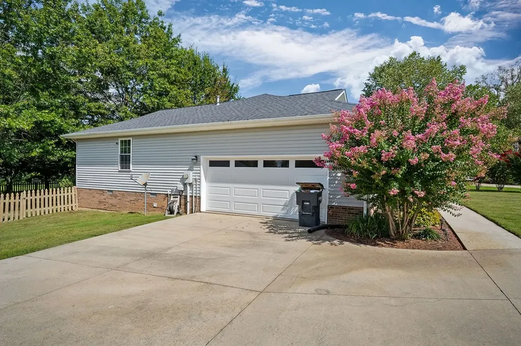 2598 Nova Circle Cookeville TN 38501