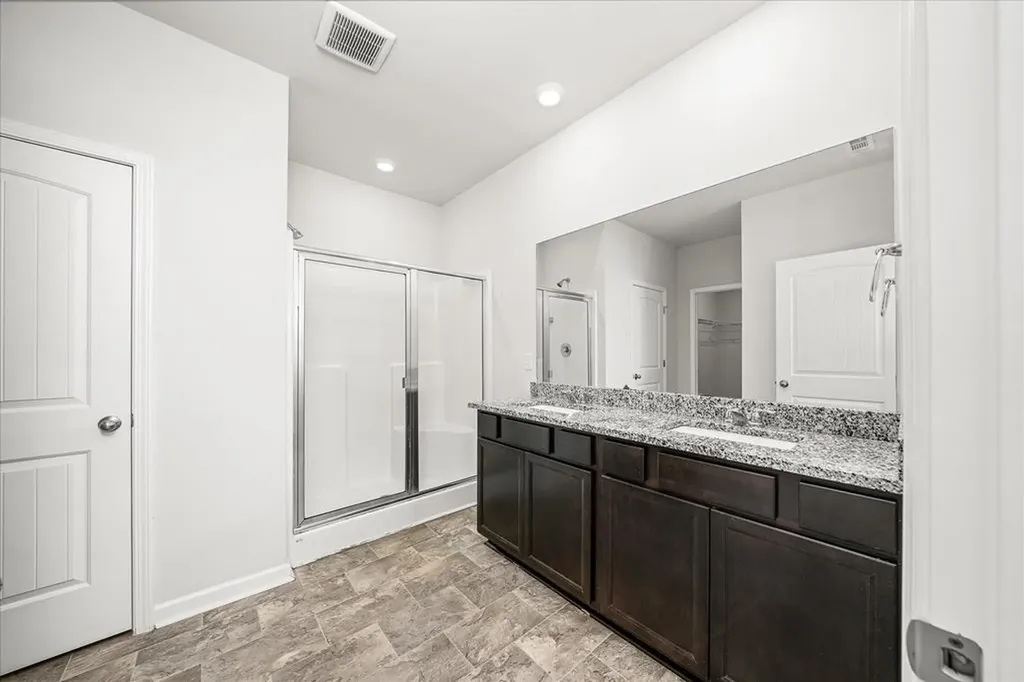 305 Oliver Way Baxter TN 38544