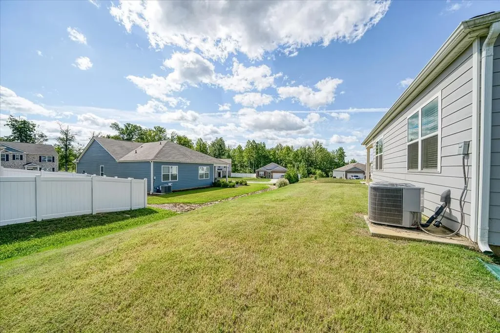 305 Oliver Way Baxter TN 38544