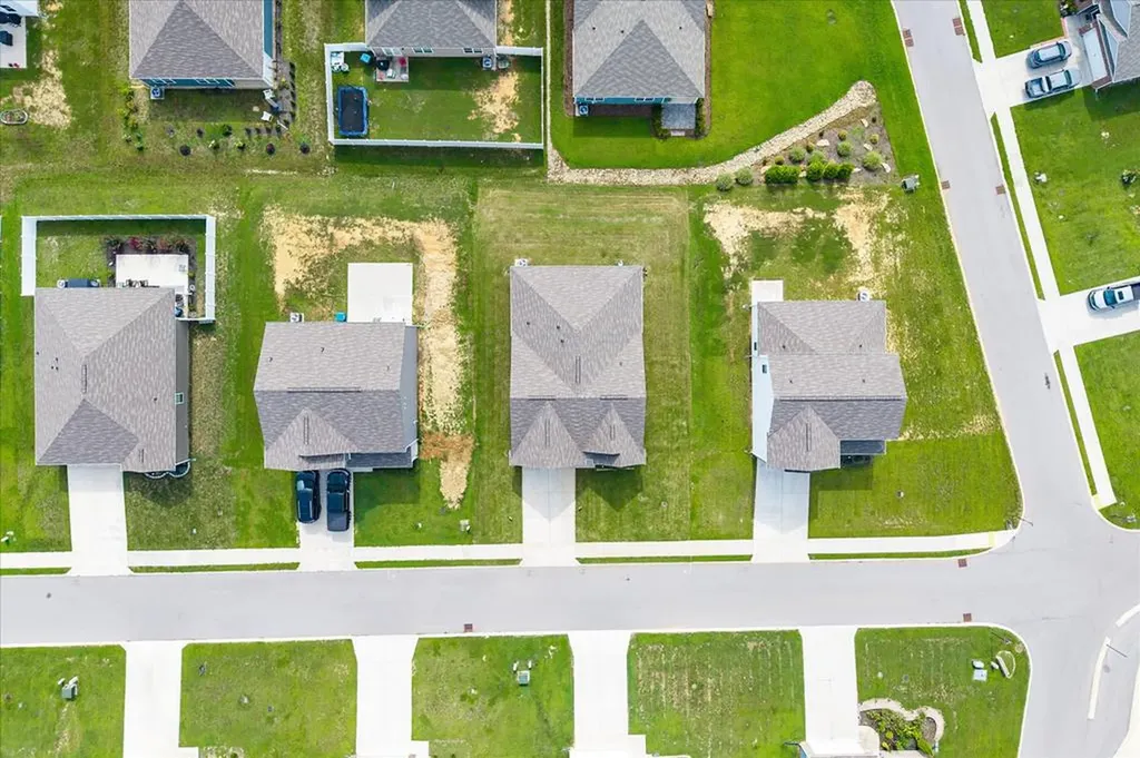 305 Oliver Way Baxter TN 38544