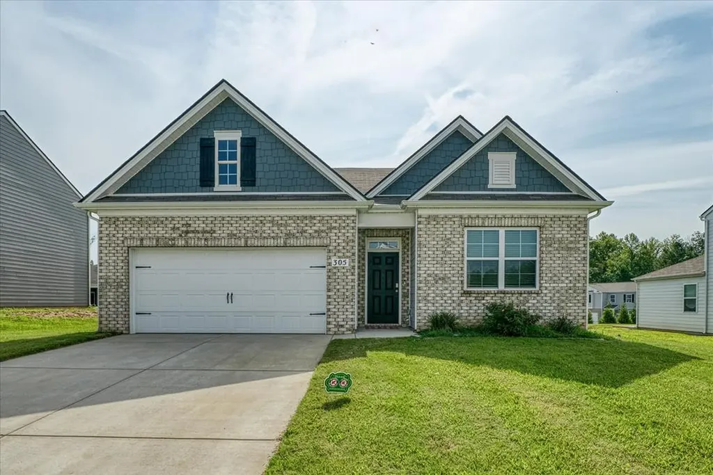 305 Oliver Way Baxter TN 38544