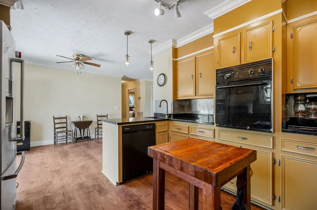 4121 Old Moss Road Baxter TN 38544