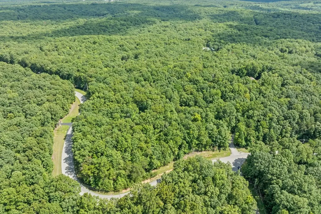 12 Ac Cumberland Cove Road Monterey TN 38574