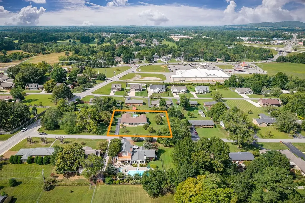 1520 Randy Drive Cookeville TN 38506