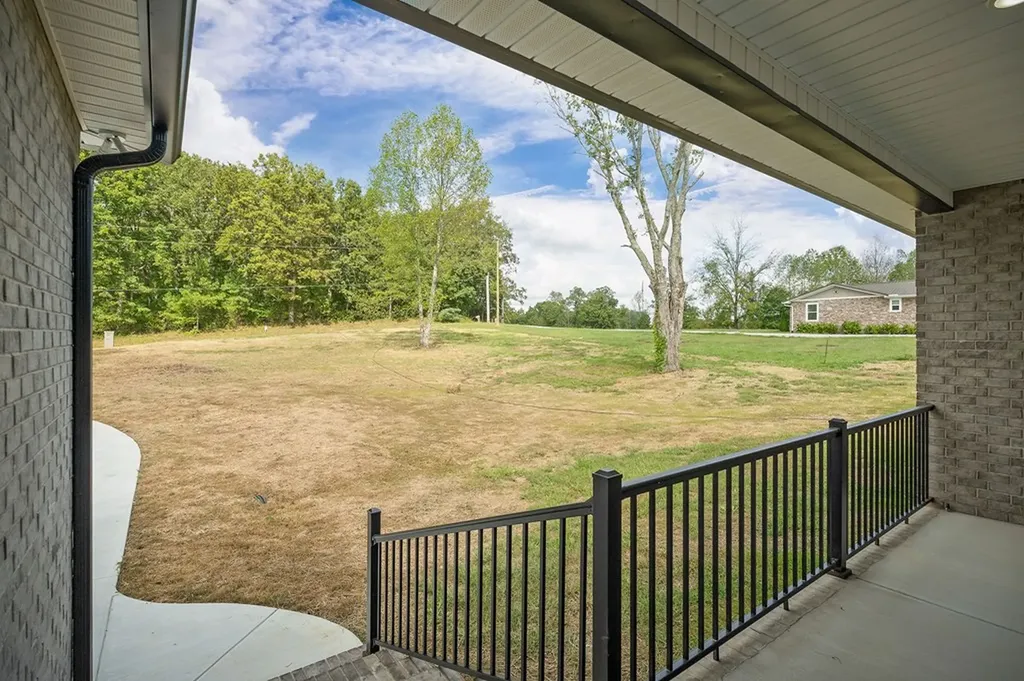 6544 Thomas Twin Oak Road Lot 5 Baxter TN 38544