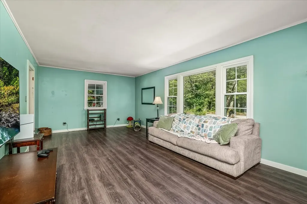 180 Frank Anderson Road Sparta TN 38583