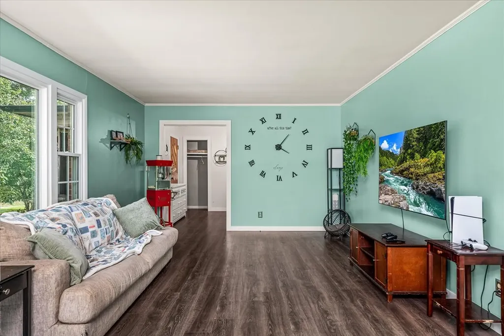 180 Frank Anderson Road Sparta TN 38583