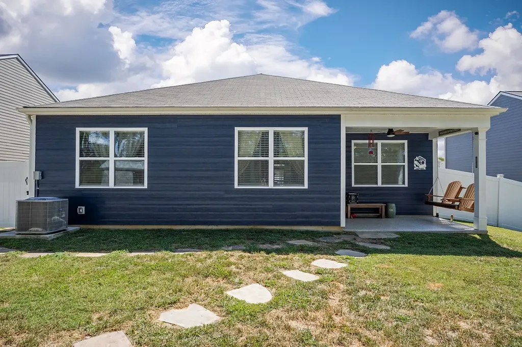 136 Nunally Drive Baxter TN 38544