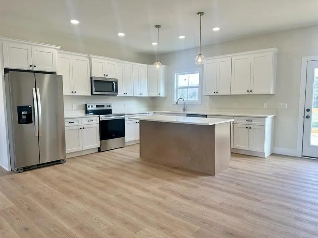 226 Blackberry Lane Sparta TN 38583