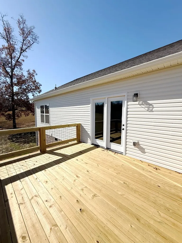 226 Blackberry Lane Sparta TN 38583