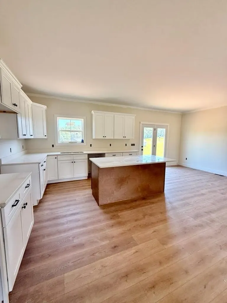 226 Blackberry Lane Sparta TN 38583