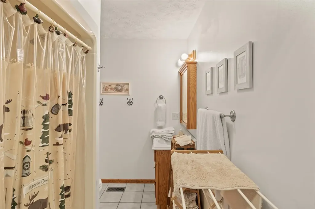 7380 Lillydale Road Byrdstown TN 38549