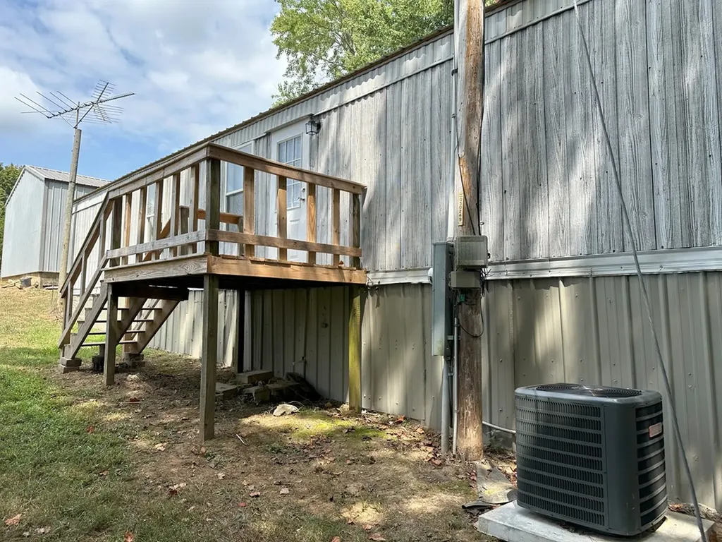 4250 Window Cliff Road Baxter TN 38544