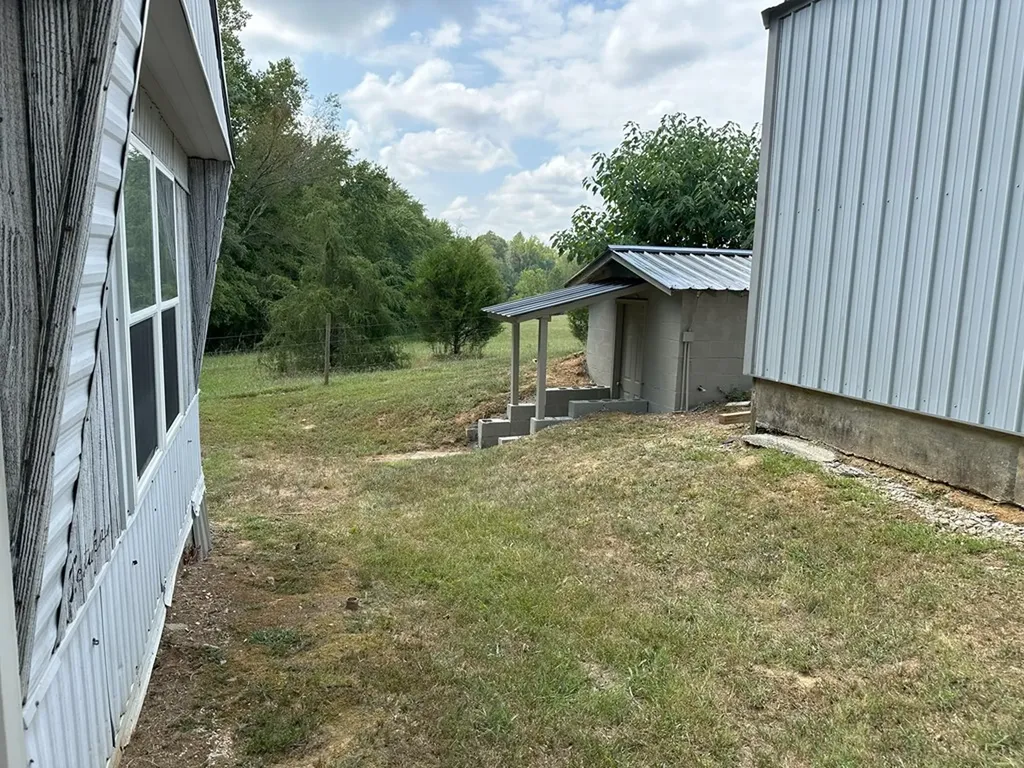 4250 Window Cliff Road Baxter TN 38544