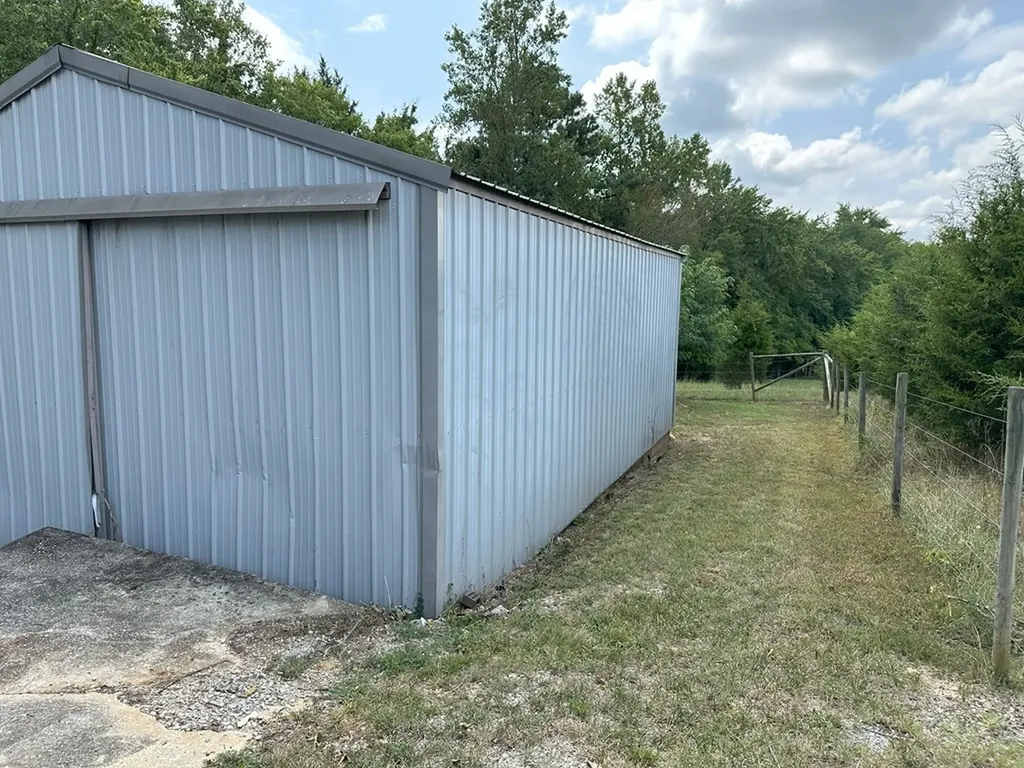 4250 Window Cliff Road Baxter TN 38544