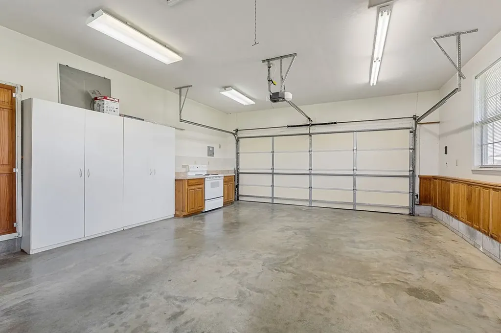 186 Pine Creek Drive Smithville TN 37166