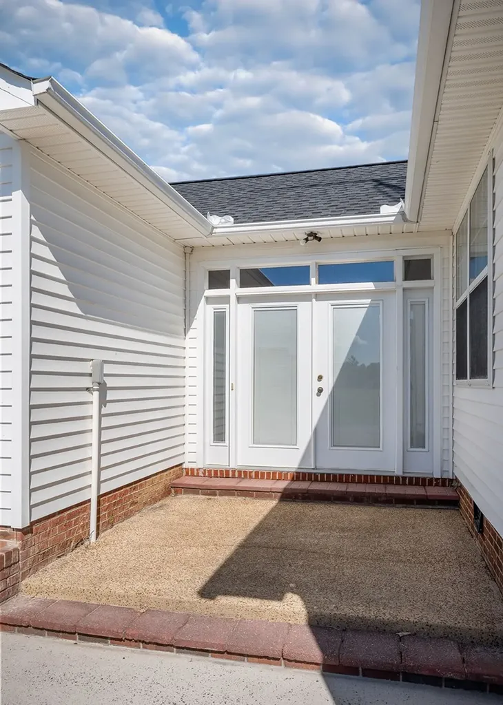 186 Pine Creek Drive Smithville TN 37166