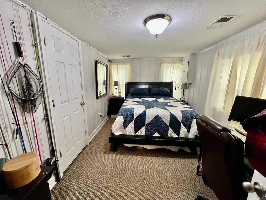 431 Elm Street Baxter TN 38544