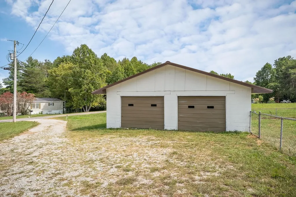 485 John Garrison Cookeville TN 38501